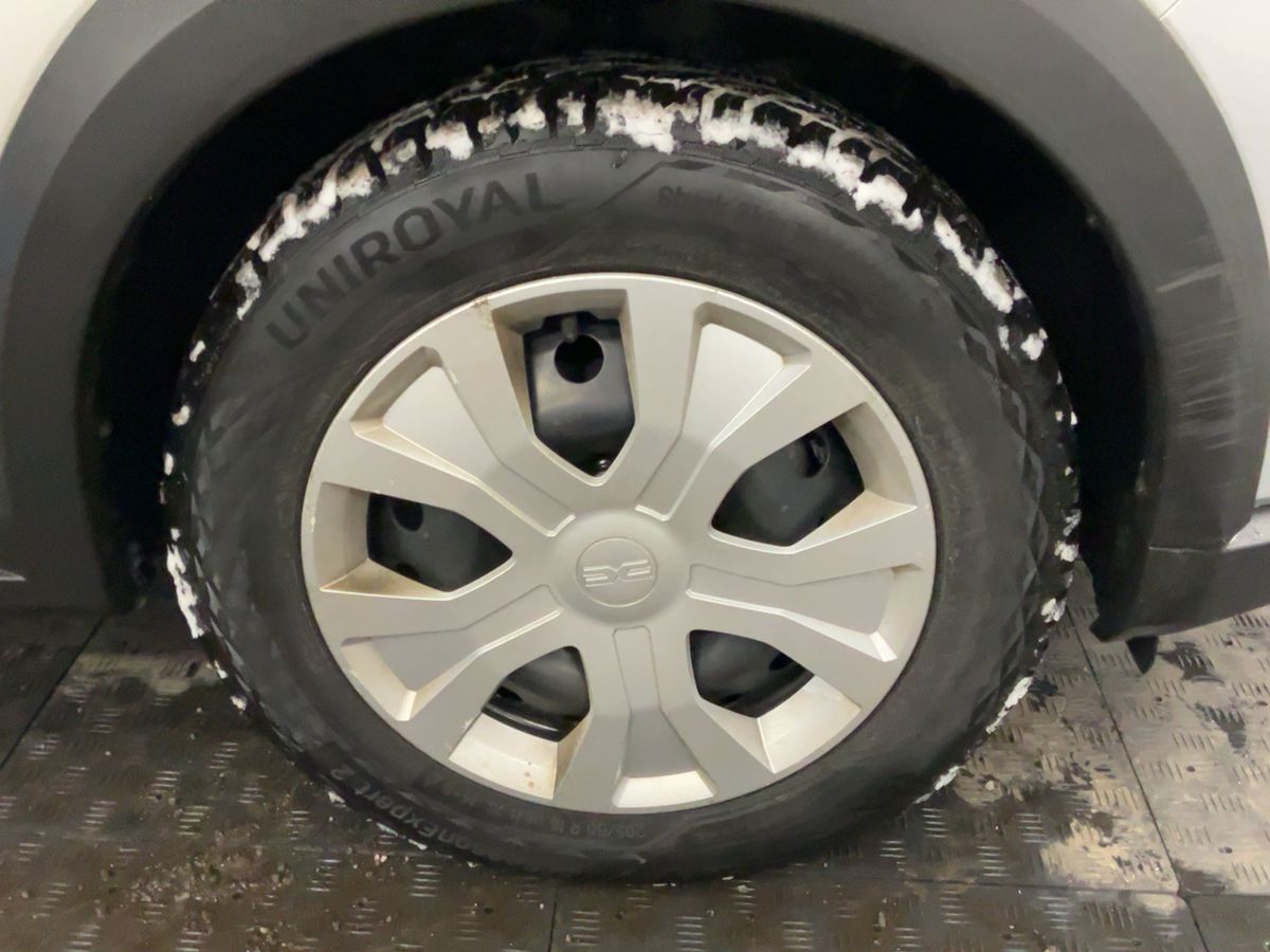 Dacia Jogger 2023 — photo 12