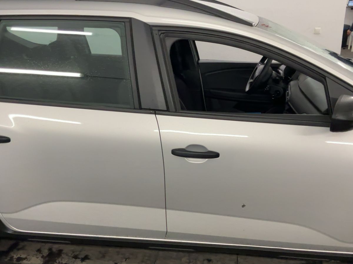 Dacia Jogger 2023 — photo 11