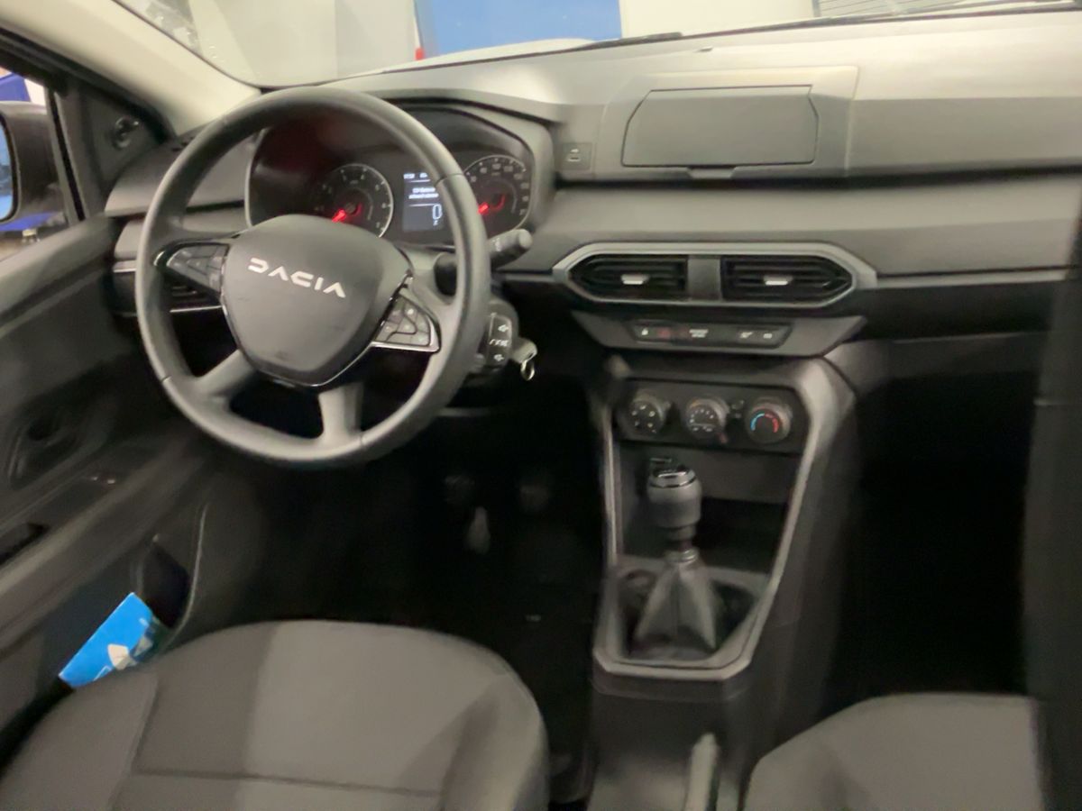 Dacia Jogger 2023 — photo 18