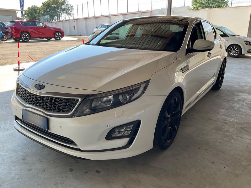Kia Optima 2.0 Hybrid Attract
