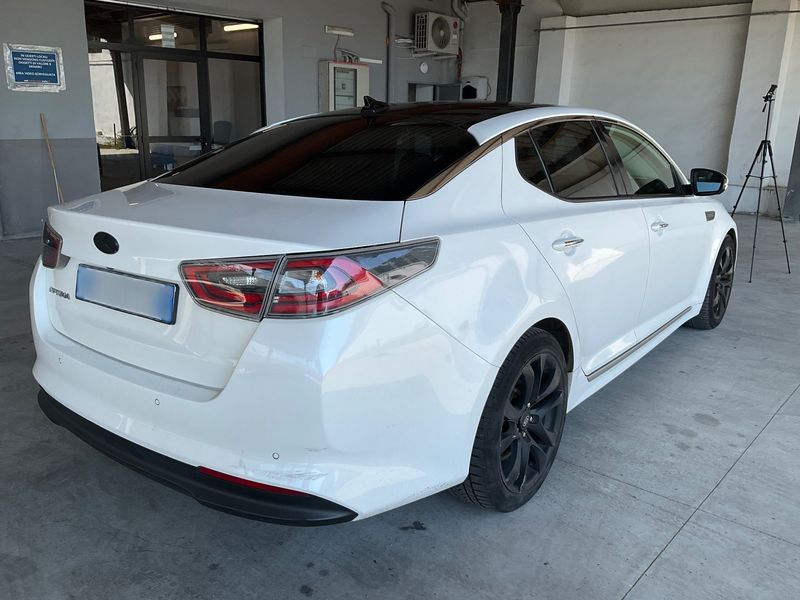 Kia Optima 2.0 Hybrid Attract — zdjęcie 6