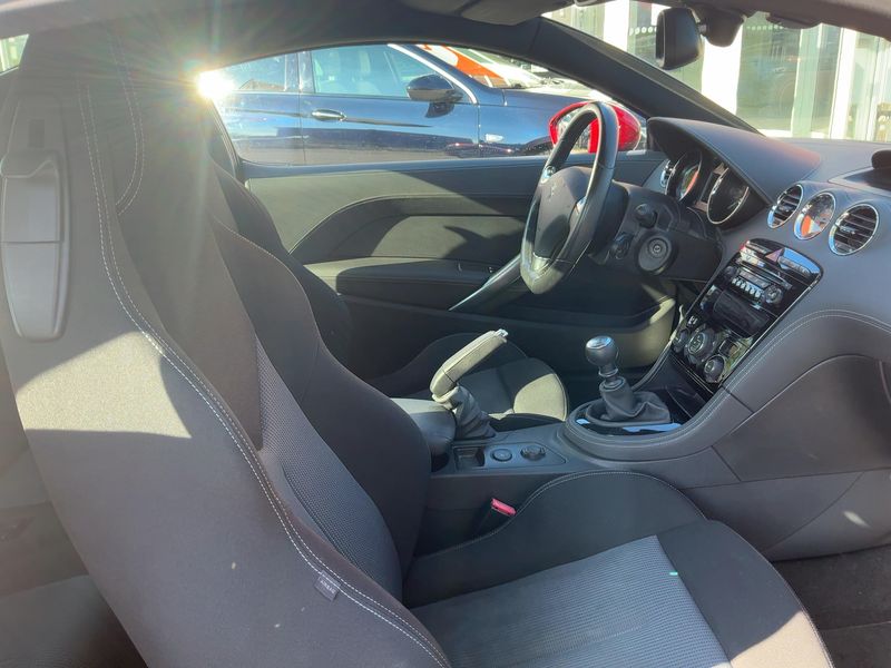 Peugeot RCZ 1.6 THP Basis — zdjęcie 11