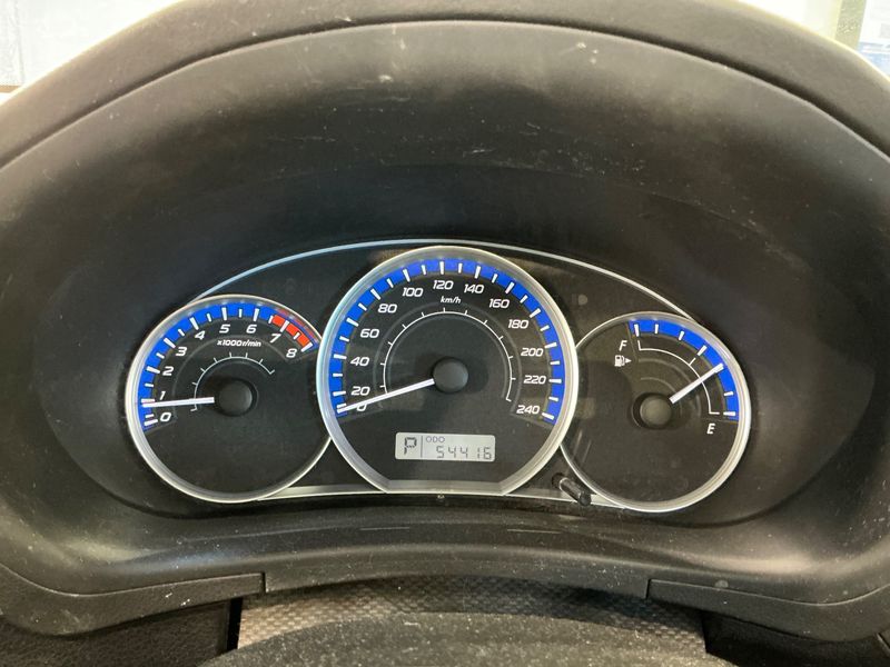 Subaru Forester 2.0 X Edition — zdjęcie 13