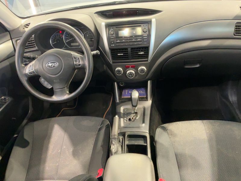 Subaru Forester 2.0 X Edition — zdjęcie 12