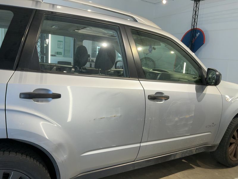 Subaru Forester 2.0 X Edition — zdjęcie 7