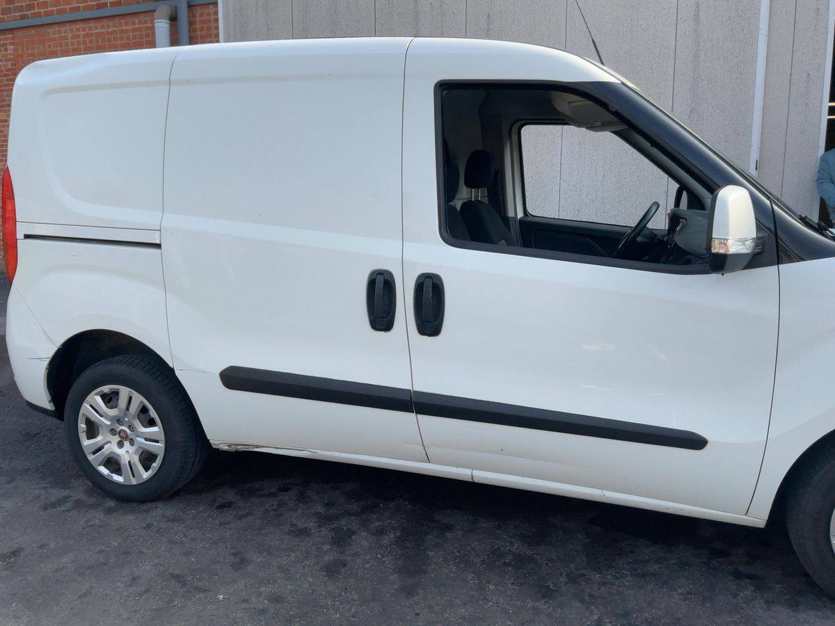Fiat Doblo 2016 — photo 11