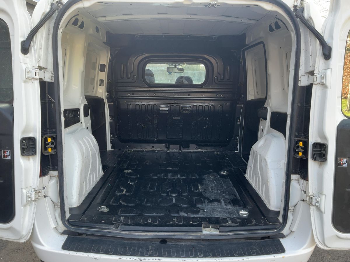 Fiat Doblo 2016 — photo 17