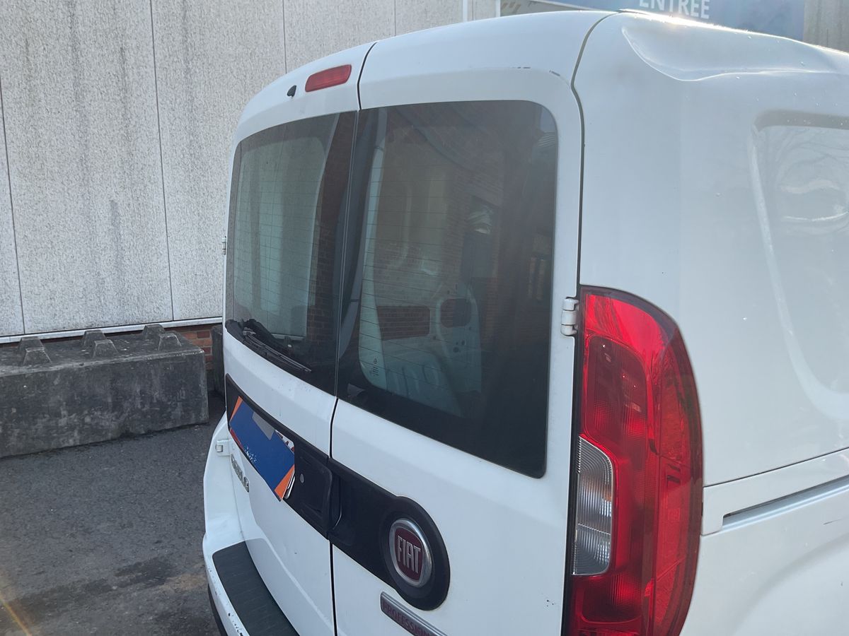 Fiat Doblo 2016 — photo 36