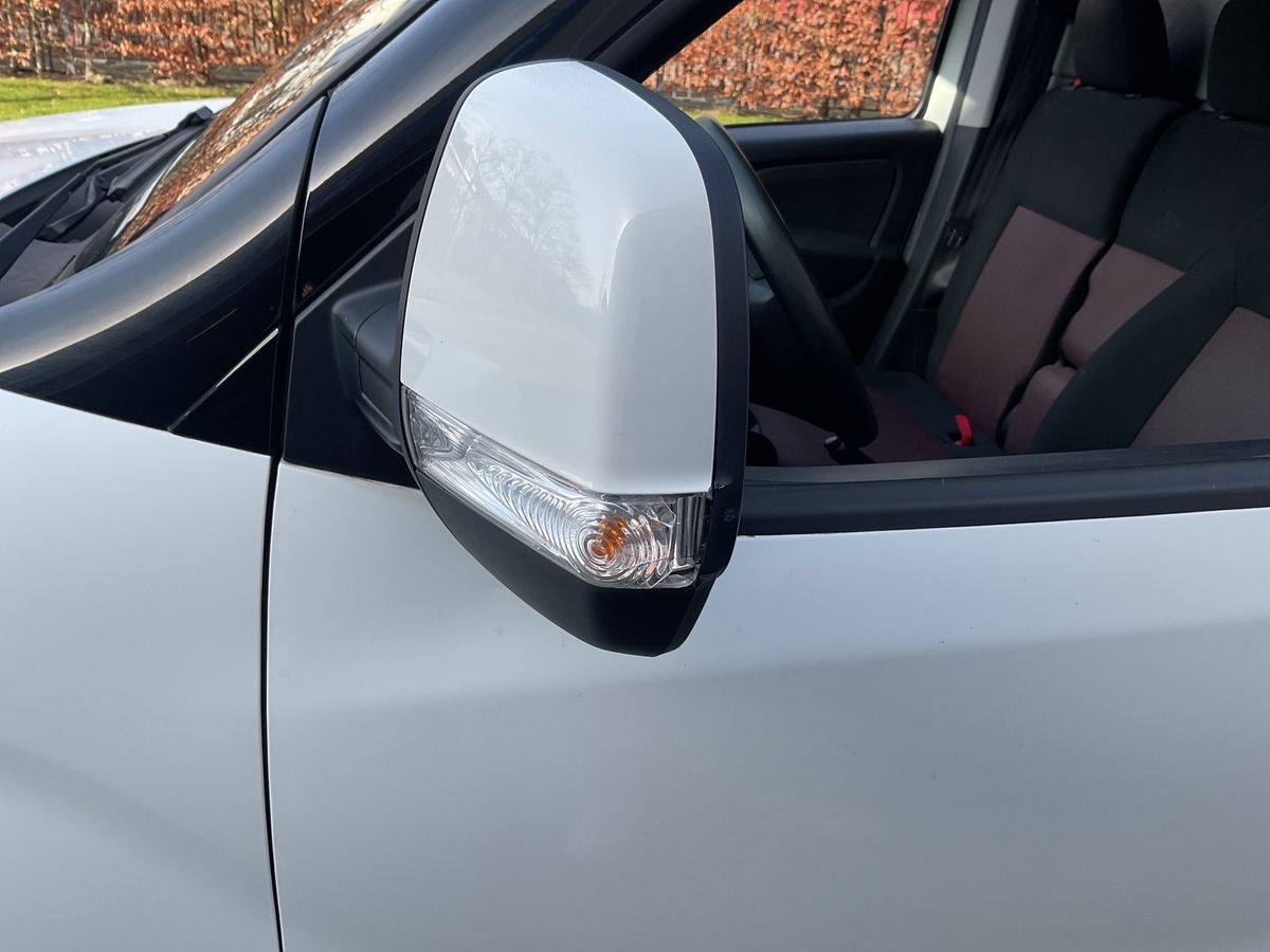 Fiat Doblo 2016 — photo 31