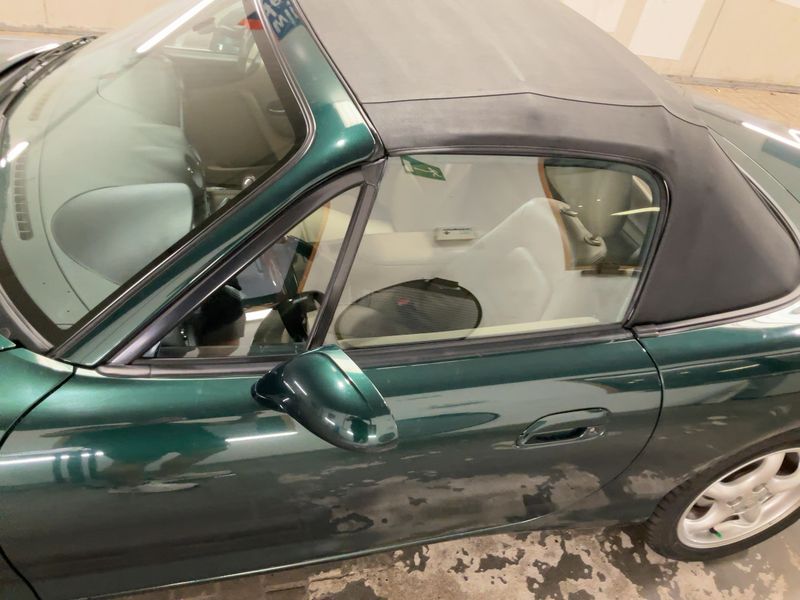 Mazda MX-5 1.6 Miracle — zdjęcie 4