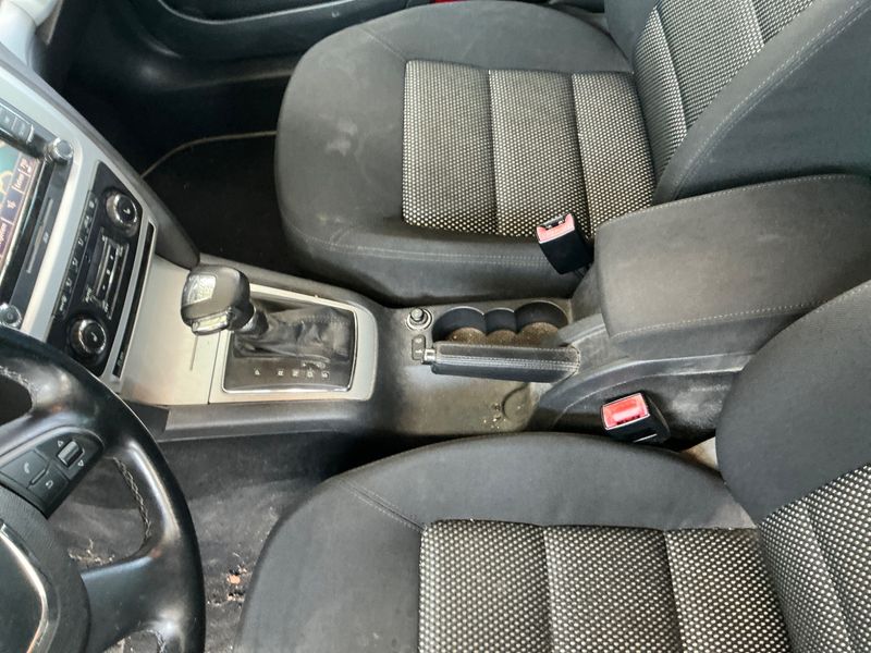 Skoda Octavia 2.0 TDI Scout 4x4 2011 – снимка 25