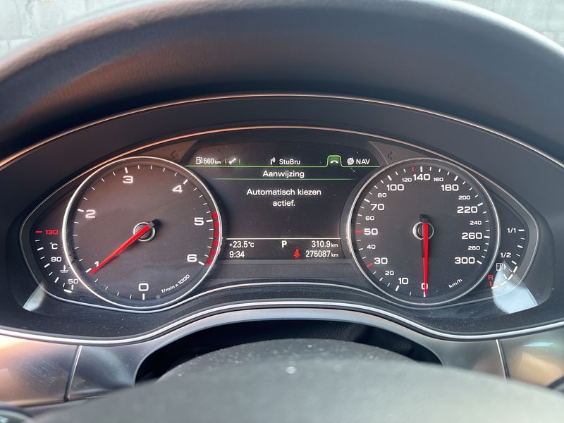 Audi A6 2.0 TDI — zdjęcie 12