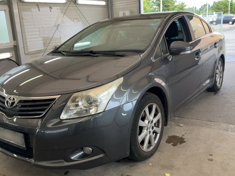 Toyota Avensis 1.8 Executive