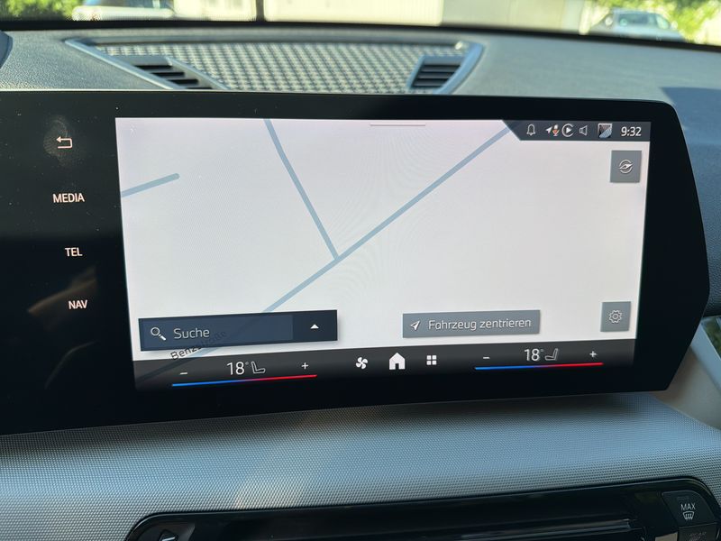 BMW X2 xDrive 20d Mild-Hybrid — zdjęcie 13