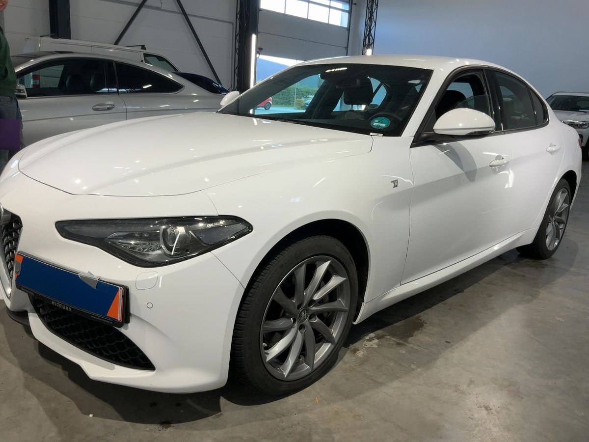 Alfa Romeo Giulia 2.0 Turbo Ti Q4
