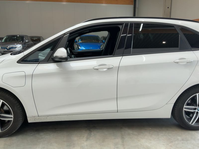 BMW 2er 225xe Active Tourer Sport Line 2017 – снимка 4