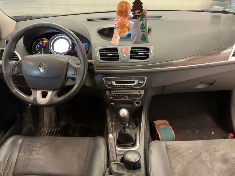 Renault Megane 1.5 dCi Privilege — zdjęcie 12