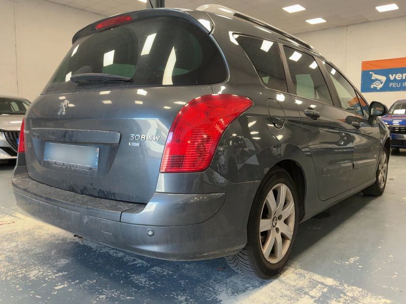 Peugeot 308 1.6 e-HDi Style — zdjęcie 6