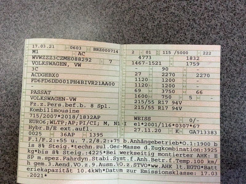 Volkswagen Passat 1.4 GTE — zdjęcie 15