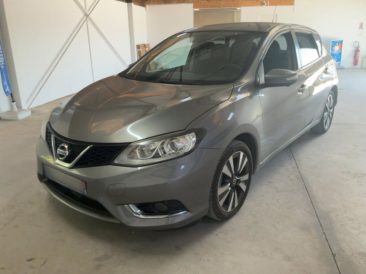 Nissan Pulsar 2016 — photo 1