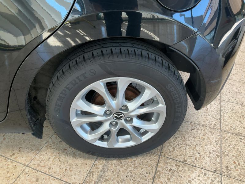 Mazda 2 1.5 Attraction 2016 – снимка 5