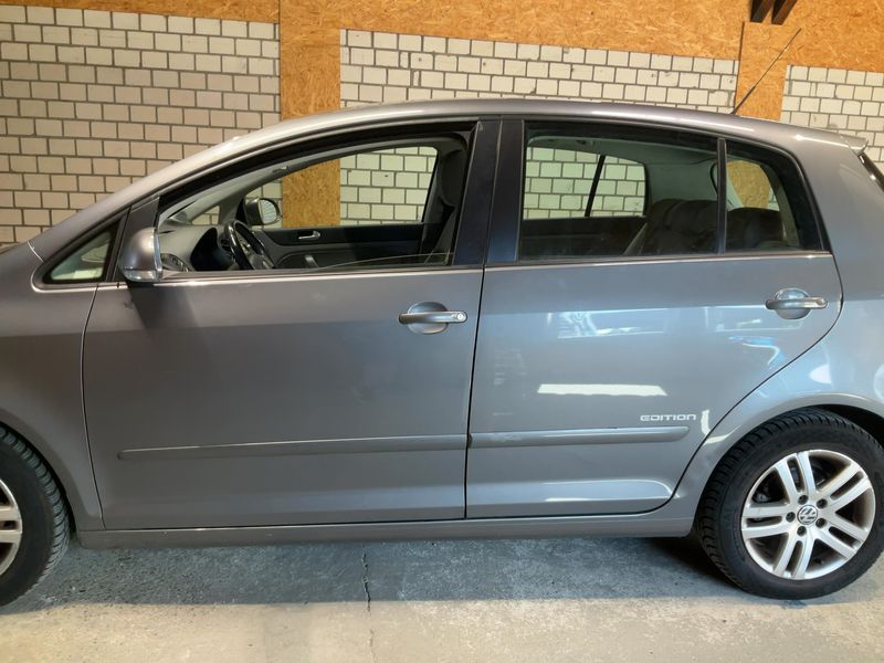 Volkswagen Golf V Plus 1.6 Edition — zdjęcie 4