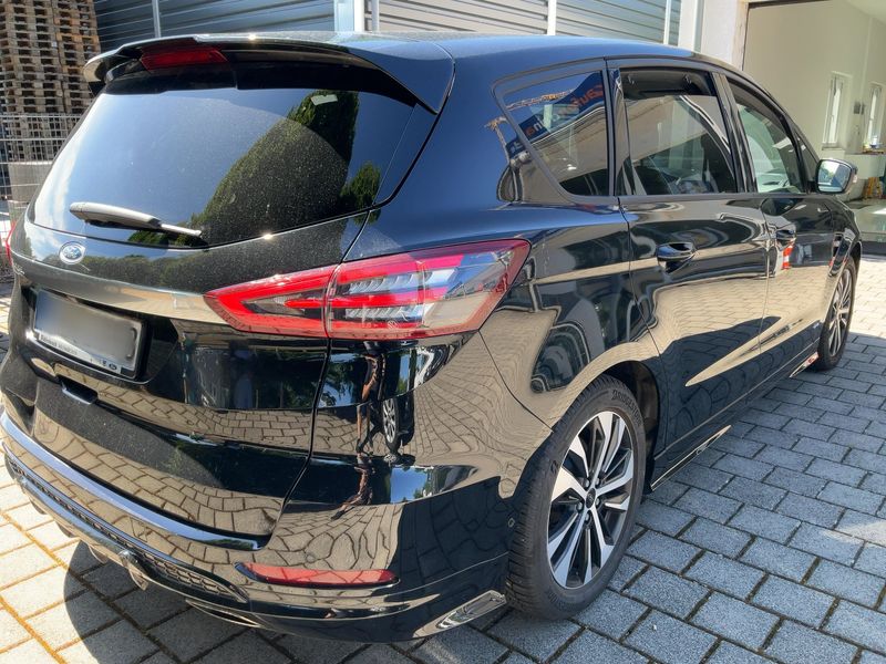 Ford S-Max 2.0 TDCi EcoBlue ST-Line AWD — zdjęcie 6