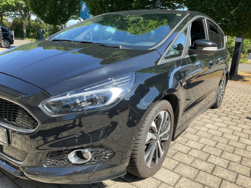 Ford S-Max 2.0 TDCi EcoBlue ST-Line AWD — zdjęcie 2