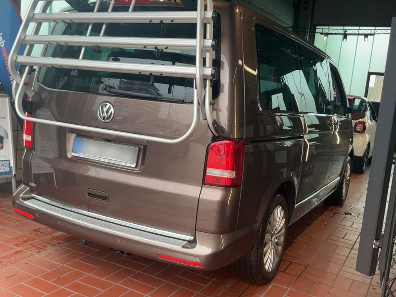 Volkswagen T5 Multivan 2.0 TDI Highline — zdjęcie 6