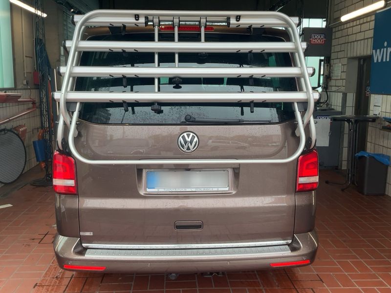 Volkswagen T5 Multivan 2.0 TDI Highline — zdjęcie 5