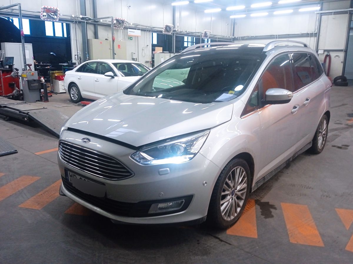 Ford Grand d'occasion