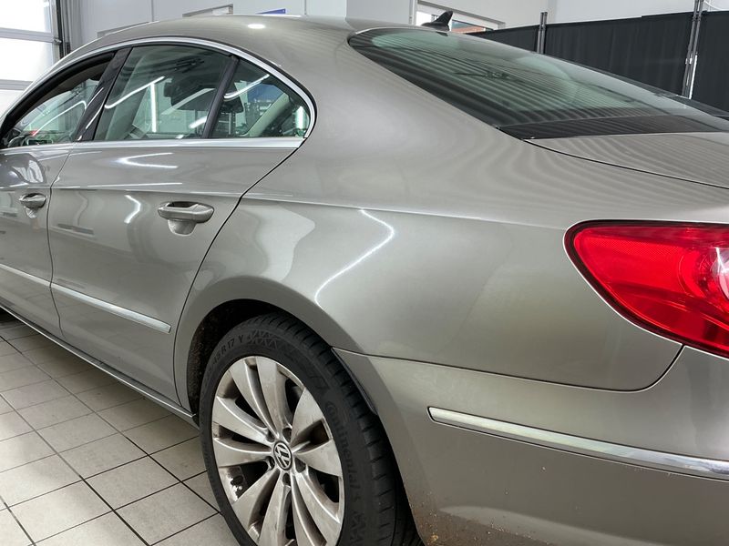 Volkswagen Passat CC 2.0 TDI BlueMotion Tech — zdjęcie 3
