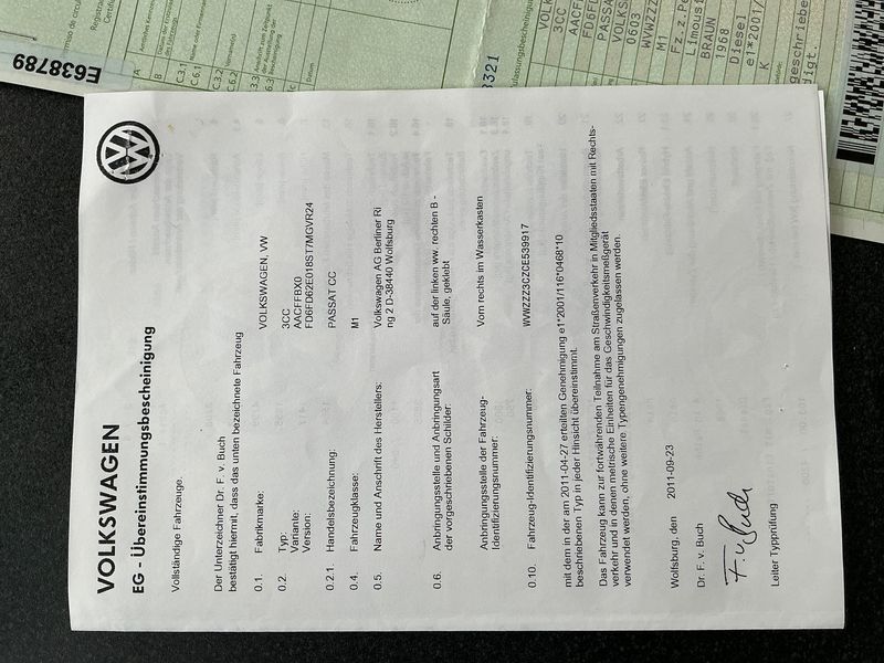 Volkswagen Passat CC 2.0 TDI BlueMotion Tech — zdjęcie 16