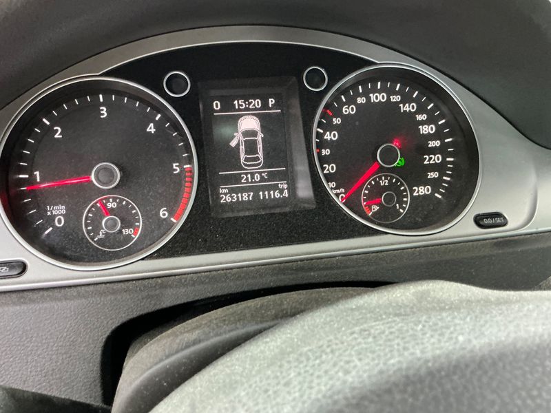 Volkswagen Passat CC 2.0 TDI BlueMotion Tech — zdjęcie 13