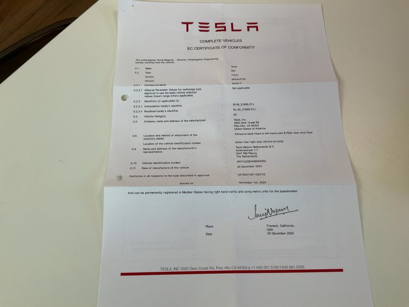 Tesla Model Y Long Range Dual AWD Premium — zdjęcie 16