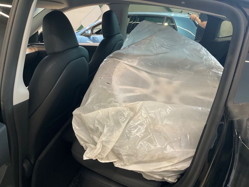 Tesla Model Y Long Range Dual AWD Premium 2025 – снимка 24