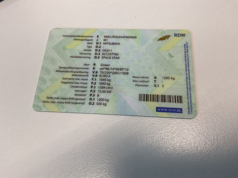 Mitsubishi Space Star 1.6 Invite 1600 — zdjęcie 5
