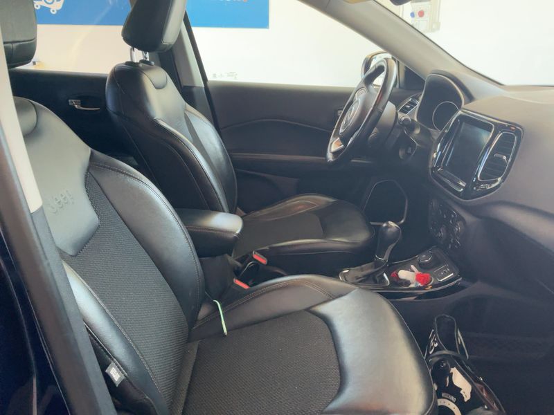 Jeep Compass 2.0 M-Jet Limited 4WD 2019 – снимка 16