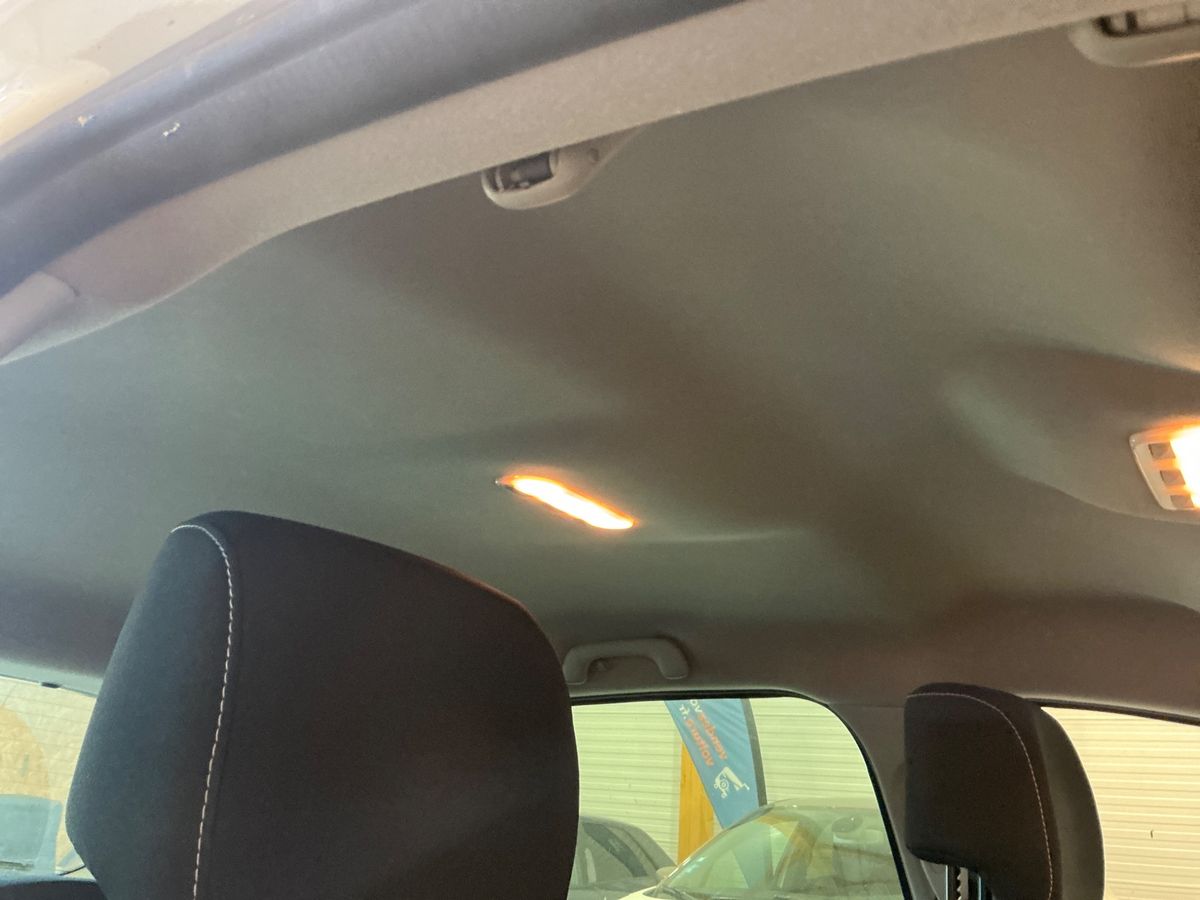 Renault Scenic 2015 — photo 9