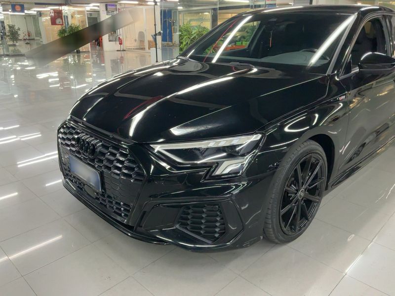 Audi A3 Sportback 35 TDI S line 2023 – снимка 2
