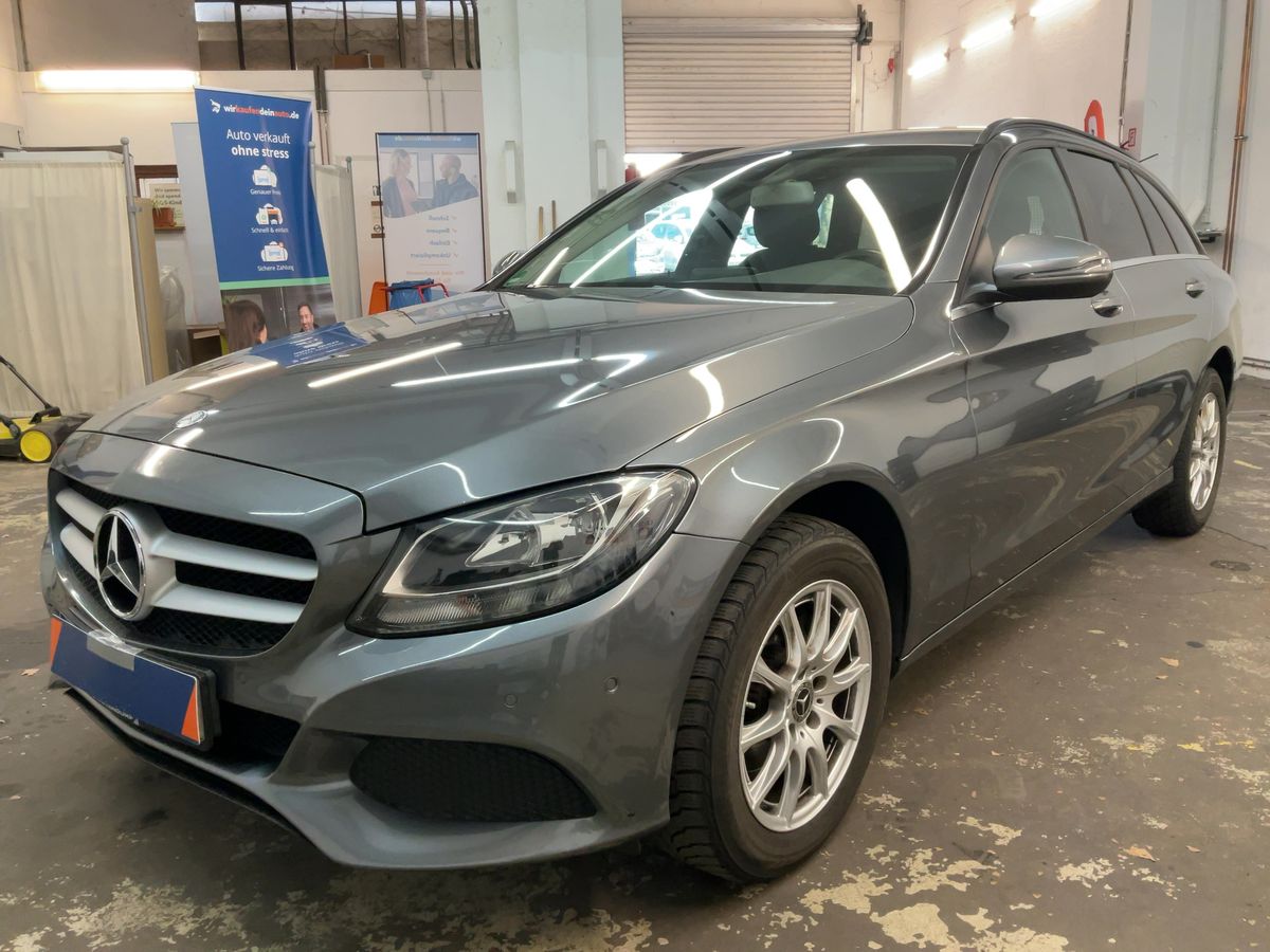 Mercedes-Benz C-Klasse 2017 — photo 1