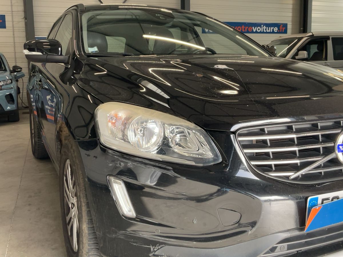 Volvo XC60 2017 — photo 13