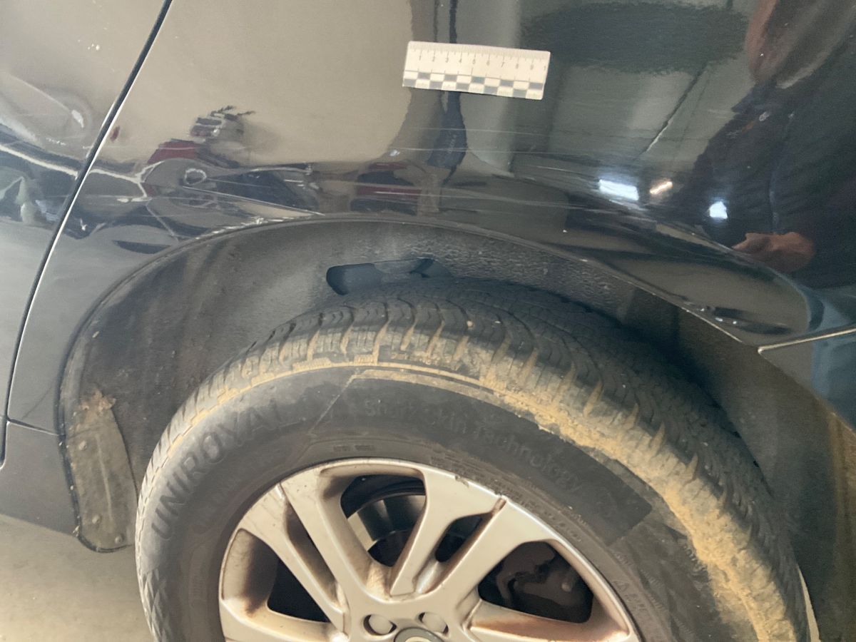 Volvo XC60 2017 — photo 36