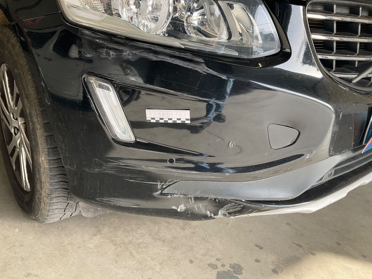 Volvo XC60 2017 — photo 42