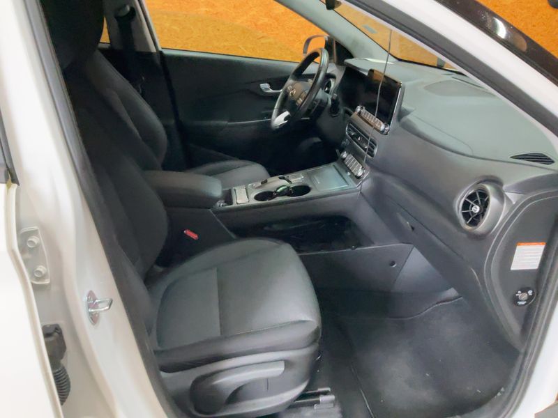 Hyundai Kona electric drive 100 kW Trend 2WD — zdjęcie 11