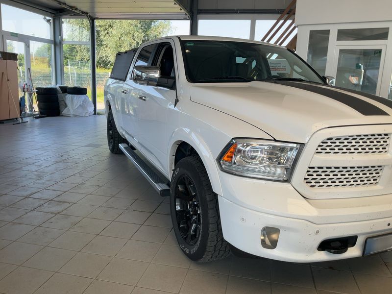 Dodge Ram 1500 5.7 V8 4x4 — zdjęcie 8