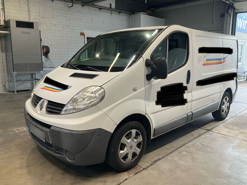 Renault Trafic 2.0 dCi L1H1 2,7t — zdjęcie 1