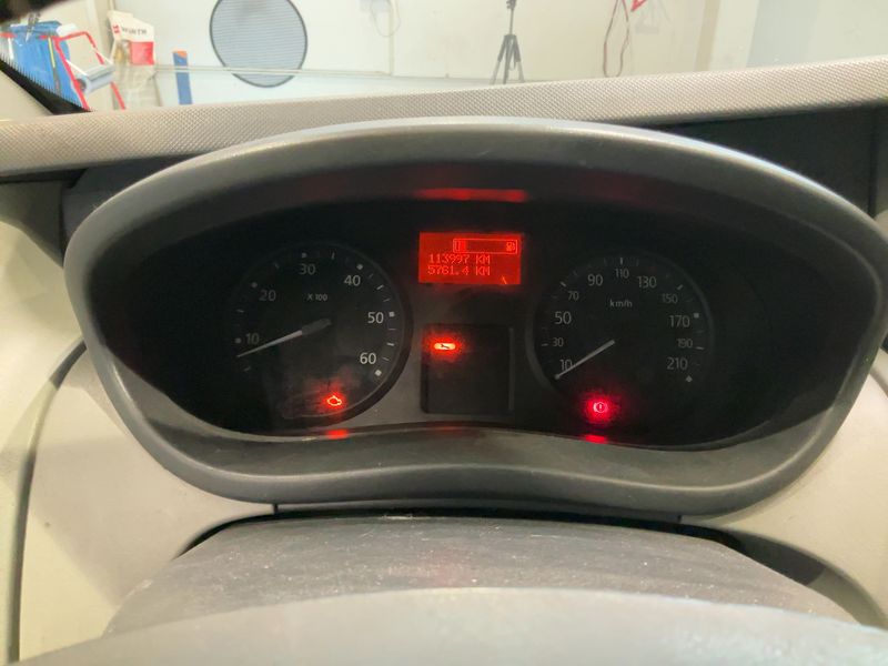 Renault Trafic 2.0 dCi L1H1 2,7t — zdjęcie 13