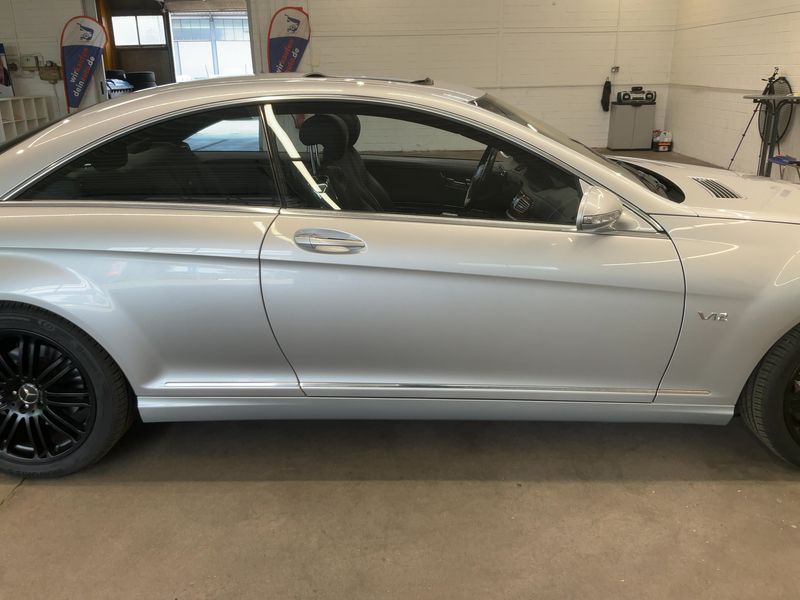 Mercedes-Benz CL-Coupe CL 600 — zdjęcie 7