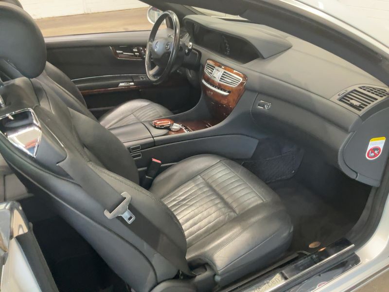Mercedes-Benz CL-Coupe CL 600 — zdjęcie 11